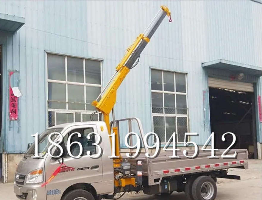 甘州区车载吊机那里有旋转车载吊机搬运吊水泥搬运小型